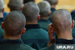 Осужденные шьют костюмы в ИК-2 по Курганской области