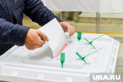 Кандидаты набрали равное количество голосов, что привело к назначению повторного голосования