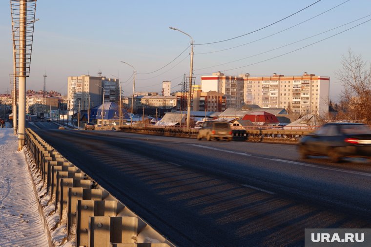 В Кургане с начала сезона завершат ремонты Бурово-Петровских мостов