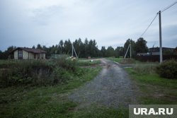 По закону РФ между населенными пунктами в избирательном округе не должно быть больших расстояний