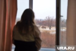 В ХМАО одинокие люди покупают «друга на час»