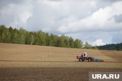 Механизаторам предлагают высокую зарплату