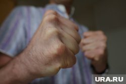 Многодетный отец набросился на судью из-за неудачи дочери