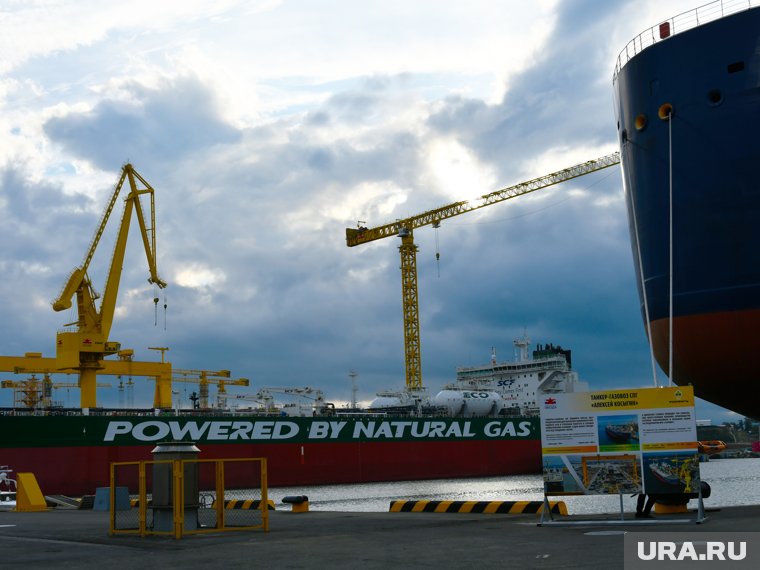 Экспорт российской нефти может снова вырасти после санкций ЕС, считают эксперты