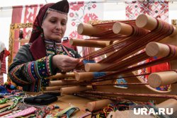 Подворья покажут свои национальные обычаи