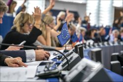 Лидеры ЕС хотят усилить украинский кризис