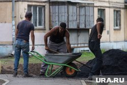 Члены преступной группы легализовали в России более трех тысяч мигрантов, заявил источник РИА Новости 