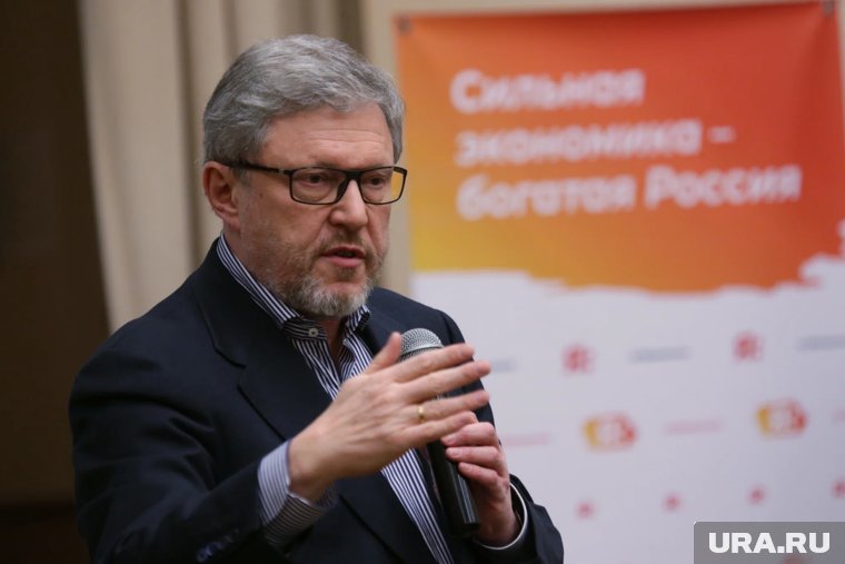 Григорий Явлинский пообещал добиваться освобождения Максима Круглова