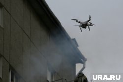 В результате падения дрона было повреждено несколько автомобилей