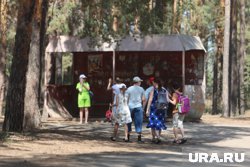Детям в Тюмени предлагают разнообразную программу на летних каникулах 