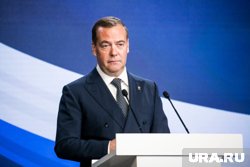 В памяти России навсегда останется героизм военных Северной Кореи в годы войны, сообщил Медведев
