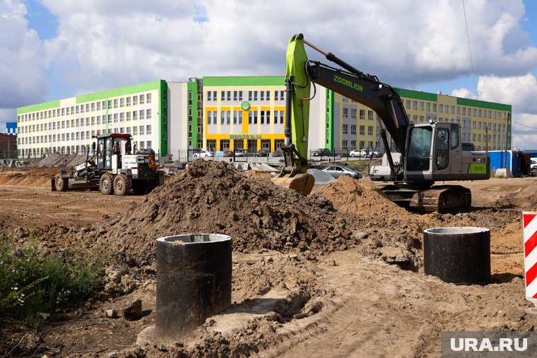 Новую улицу открыли в Кургане рядом с самой большой школой в регионе