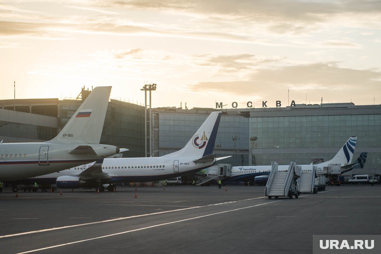 Второй день подряд российские регионы подвергаются массированным атакам беспилотников