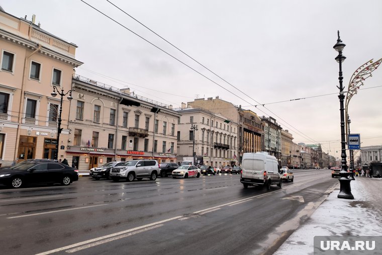 Строительный участок находится на западной стороне Тамбовской улицы