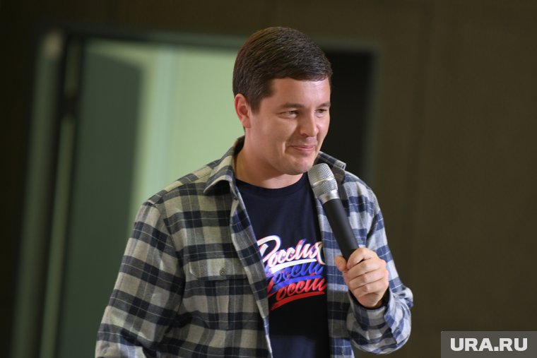 Дмитрий Артюхов прочел лекцию о поддержке материнства в ЯНАО на «Территории смыслов»