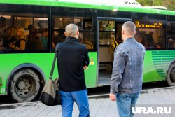 «Немужчинами» назвала блогерша из ХМАО представителей сильного пола, которые ездят на автобусах