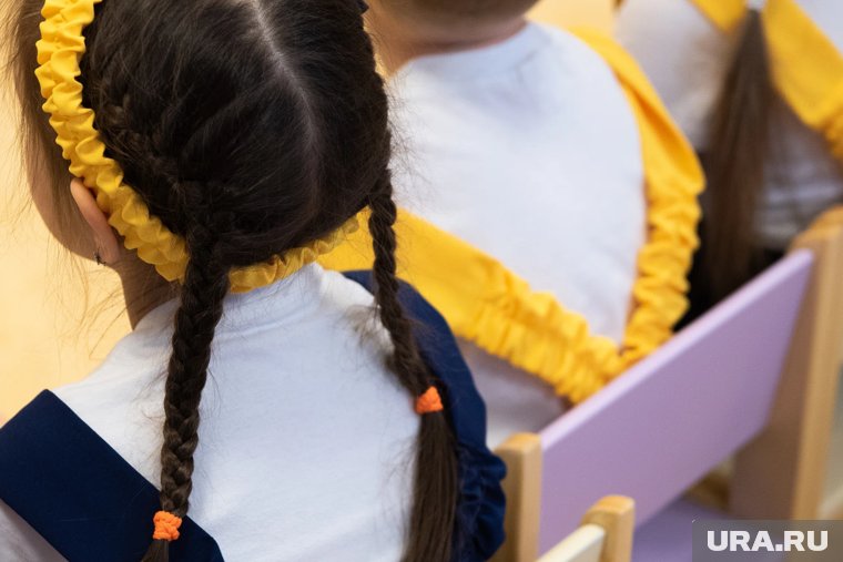 Родители подозревают, что воспитатель и ранее могла поднимать руку на ребенка (архивное фото) 