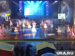 На открытии «Самотлорских ночей» выступили 1700 артистов