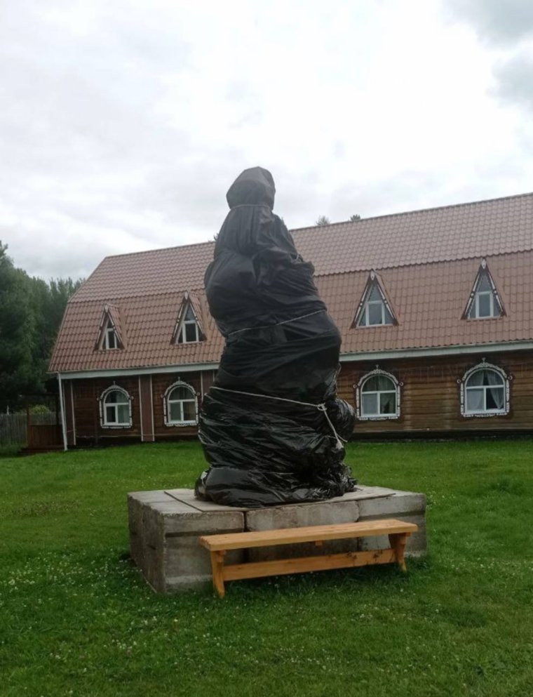 В Тобольском районе пока не будут устанавливать памятник Сузге Ханым