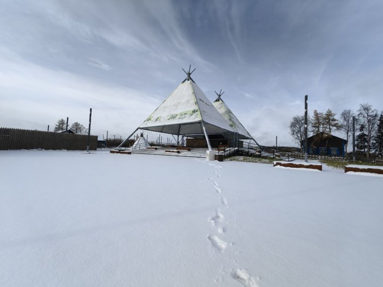 Снег в Лабытнанги