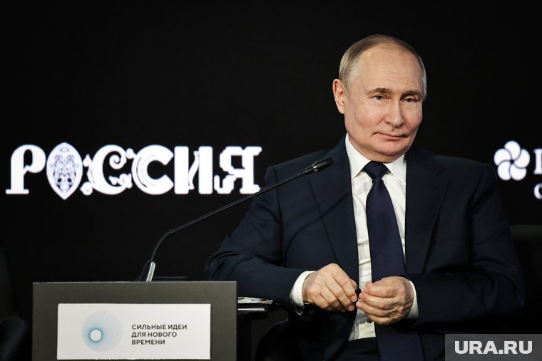 Участники форума АСИ представили президенту Владимиру Путину новые прорывные идеи и подсказали, о чем поговорить с Дональдом Трампом