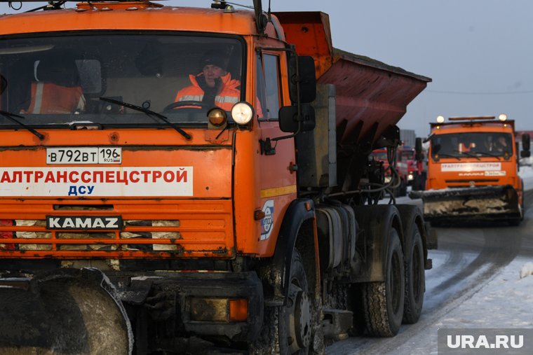 За 10 дней из Ноябрьска на полигон было вывезено 25 тысяч кубометров снега