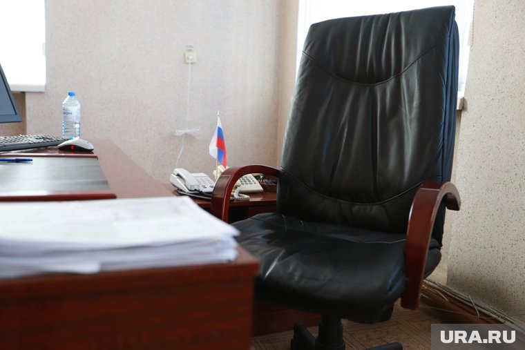 Кресло с массажными модулями понадобилось кому-то из сотрудников школы