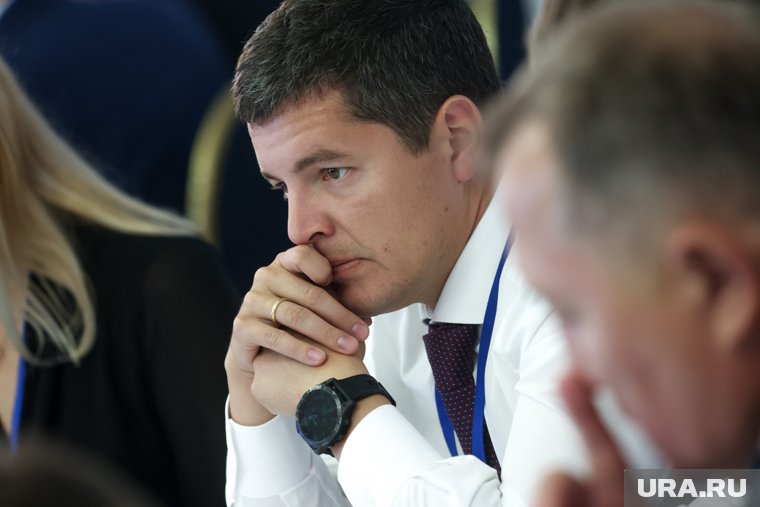 Губернатор ЯНАО провел совещание по обеспечению правопорядка