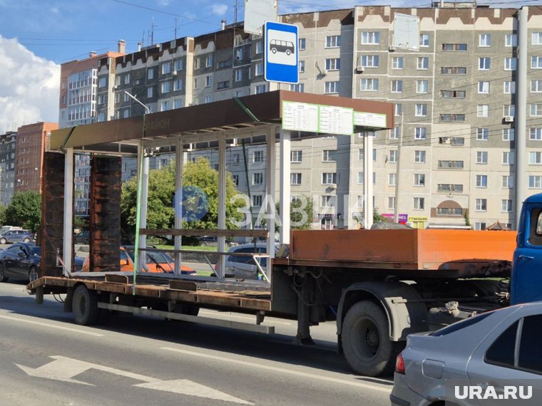 В Кургане переместили остановочный комплекс из 7 микрорайона в 3-й