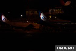 Авиагавани временно не принимают и не отправляют самолеты ради безопасности полетов