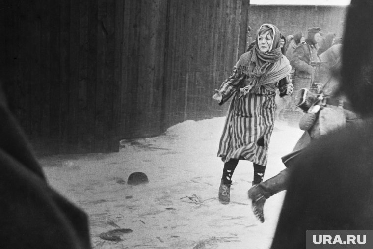кадр из фильма «Помни имя свое»