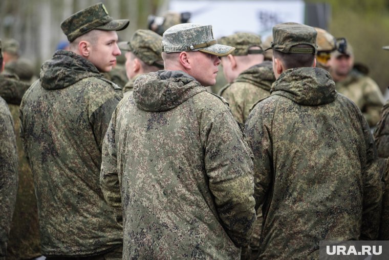 Российские военные вернулись в Россию