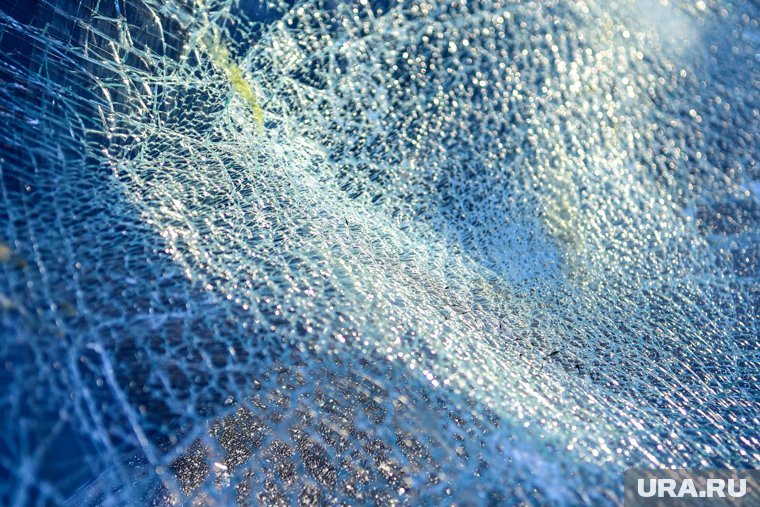 Момент страшной аварии попал на запись видеокамеры