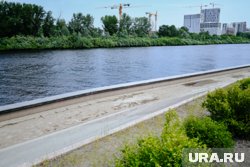 На первом ярусе после затопления остались песок и грязь
