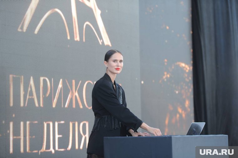 Парижская неделя моды проходит в одноименном селе в Челябинской области