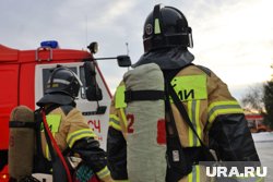 В Кургане огонь охватил летнюю террасу придорожного кафе