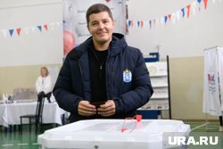 Глава Ямала пришел на выборы (архивное фото) 