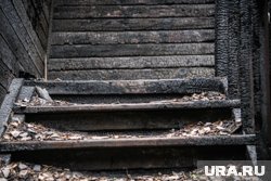 Курганским спасателям удалось потушить пожар на 250 квадратных метров