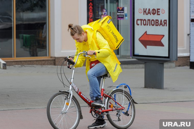 Челябинские работодатели перестали испытывать трудности при поиске курьеров