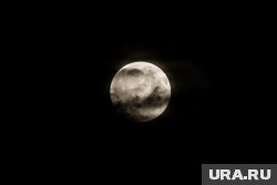 Необычное полнолуние можно было увидеть по всей России