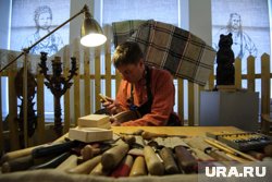 Югорчане стали интересоваться профессиями плотника и столяра
