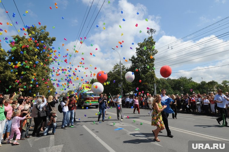 В ХМАО общественники хотят устроить карнавал за семь миллионов рублей 