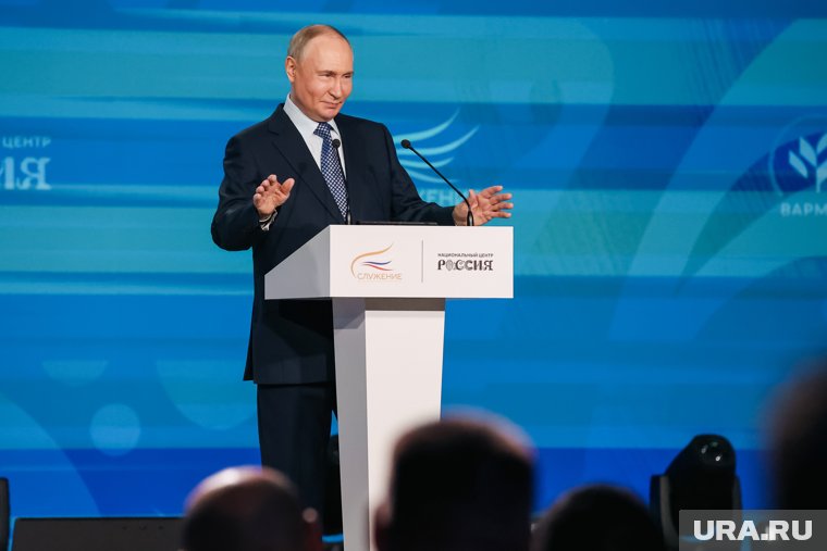 Путин заявил, что зарубежные компании ушли из РФ по настоянию элит