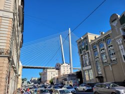 Дорога из аэропорта до города займет час на электричке