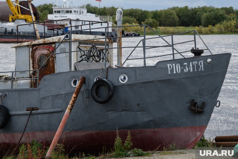 Порт Салехарда выпустил в море буксир и был оштрафован