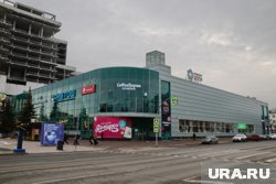Высотка возле ЦУМа рискует стать долгостроем