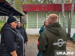 Депутат Артем Барбашин повел беседу с семьями участников СВО