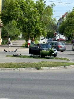В Шадринске топиарий «Серебряное копытце» пострадал в ДТП
