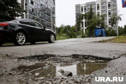 В Челябинске за неделю отремонтировано свыше 800 квадратных метров дорожного покрытия