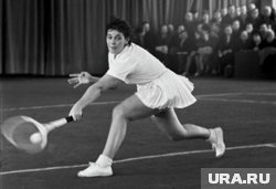 На 84-м году жизни скончалась теннисистка и комментатор Анна Дмитриева: чем она запомнилась